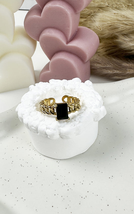 Classy Diamond Ring | Schwarz & Gold