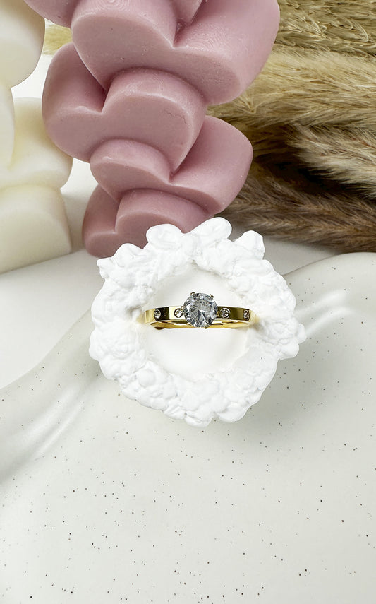 Shine Bright Ring | Gold